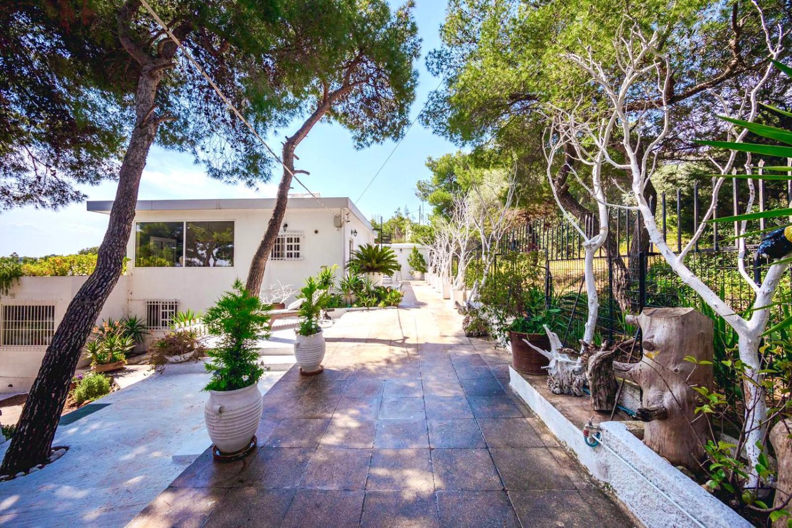 Cute Tiny House Villa Rafina  Exterior photo